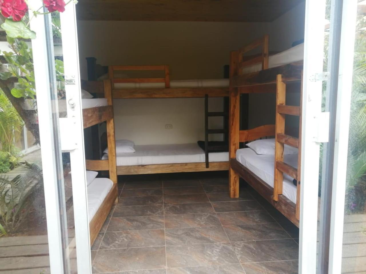 Hostal Hilltop Zapzurro Exteriör bild